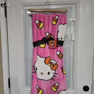Hello Kitty Pink Fleece Halloween Blanket